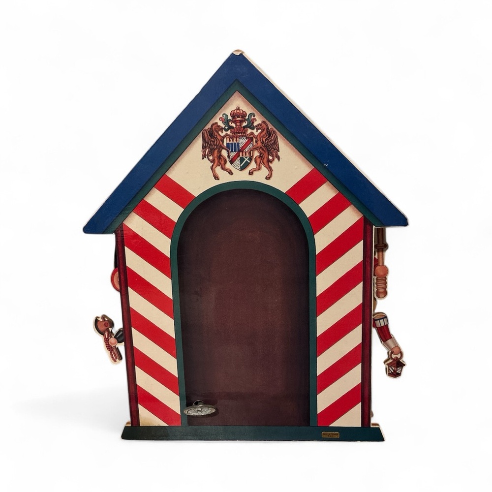 Vintage Wooden Nutcracker Guardhouse Christmas Music Box Layered Wood Soldiers - Picture 2 of 5